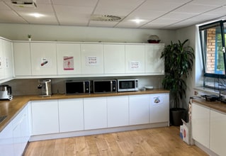 Athena Dr, Warwick to rent Interior Photo- Image 2 of 6