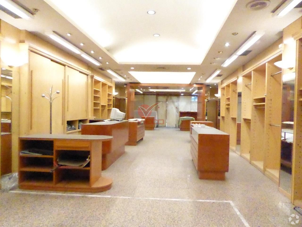 Retail in Cuenca, Cuenca to rent Interior Photo- Image 1 of 2