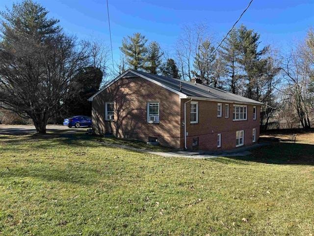 403 Clay St SE, Blacksburg, VA for sale - Building Photo - Image 2 of 2