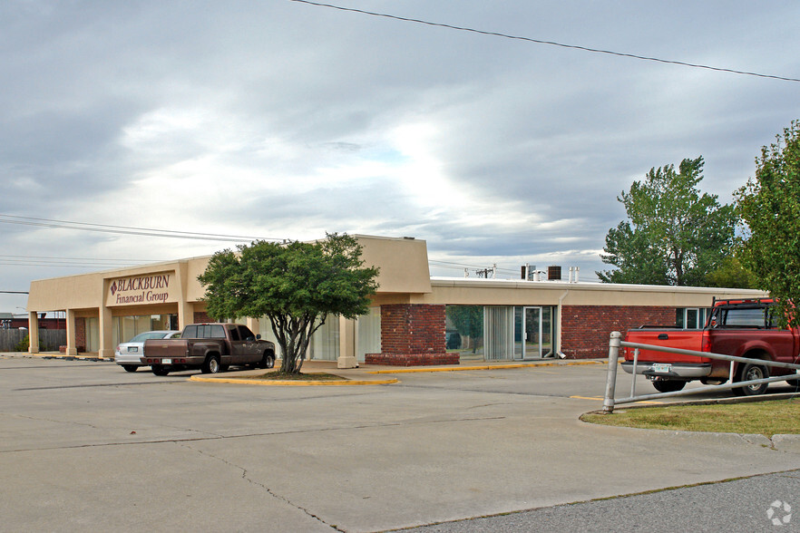 4901 NW Expressway St, Oklahoma City, OK for sale - Primary Photo - Image 1 of 1