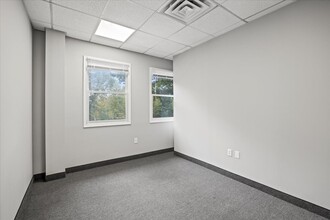 59 E Mill Rd, Long Valley, NJ for rent Building Photo- Image 1 of 6