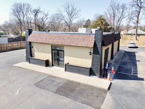 6829 Montgomery Rd, Silverton, OH for sale Building Photo- Image 1 of 1