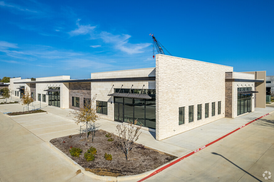 425 S Kimball Ave, Southlake, TX for sale - Building Photo - Image 3 of 6