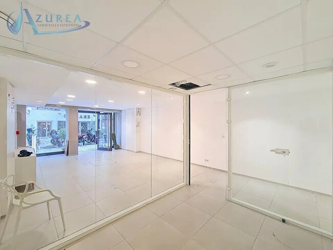 Location Commerce 255 m²