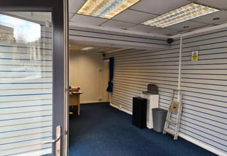 1 Park St, Wombwell to rent Interior Photo- Image 1 of 3