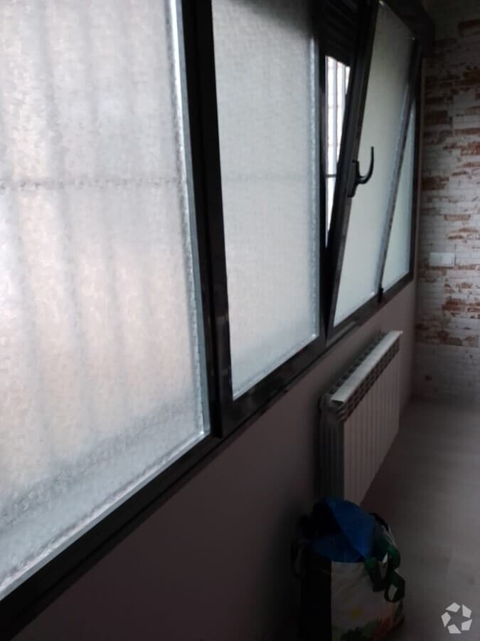Calle Villalón, 5, Fuenlabrada, MAD 28941 - Unit Puerta 25, Esc. 1 -  - Interior Photo - Image 2 of 4
