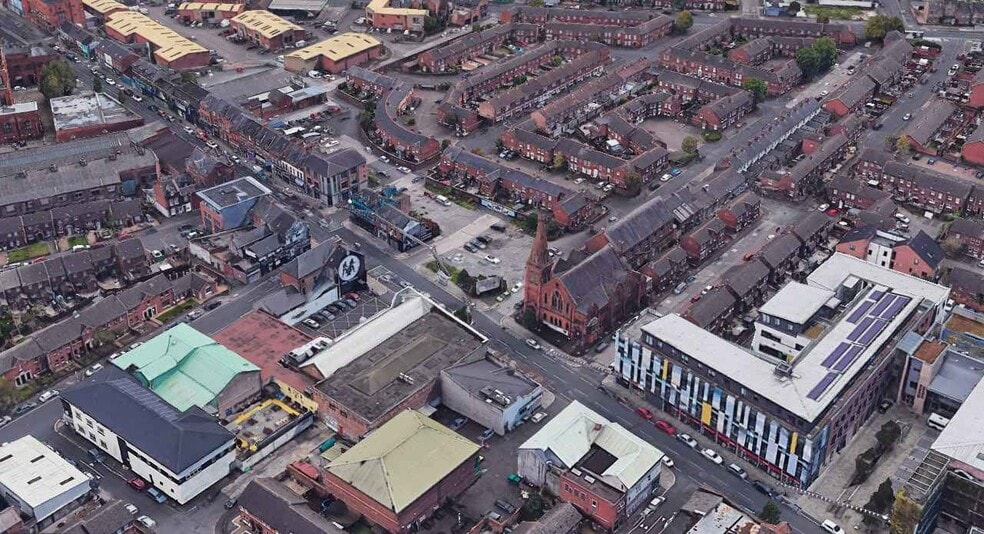 267 Newtownards Rd, Belfast to rent - Building Photo - Image 2 of 3