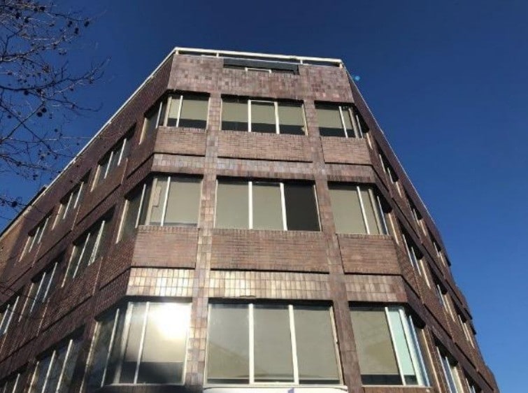 207 Waterloo Rd, London to rent Primary Photo- Image 1 of 15