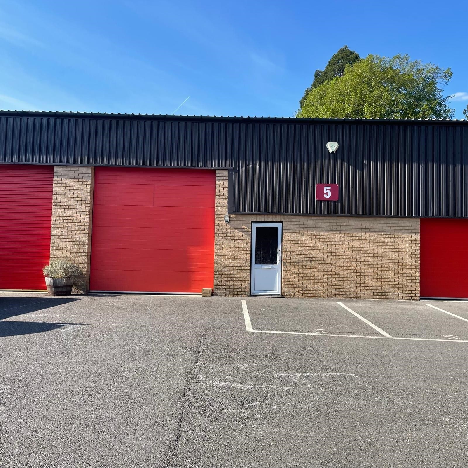 Worcester Rd, Chipping Norton to rent Building Photo- Image 1 of 7