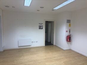 44B Main St, Balerno to rent Interior Photo- Image 2 of 2