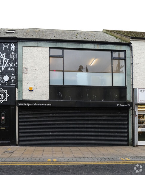 22A-23 Derwent, Sunderland to rent - Building Photo - Image 2 of 2