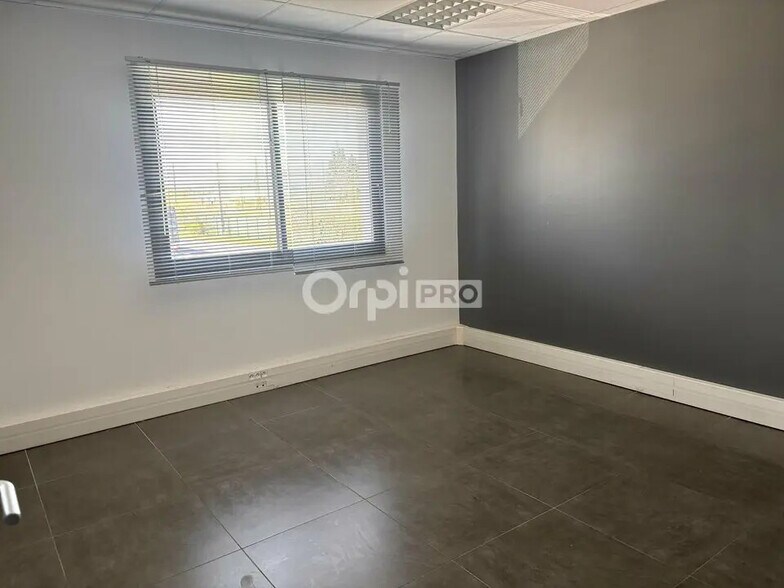 Office in Avignon to rent - Interior Photo - Image 3 of 7