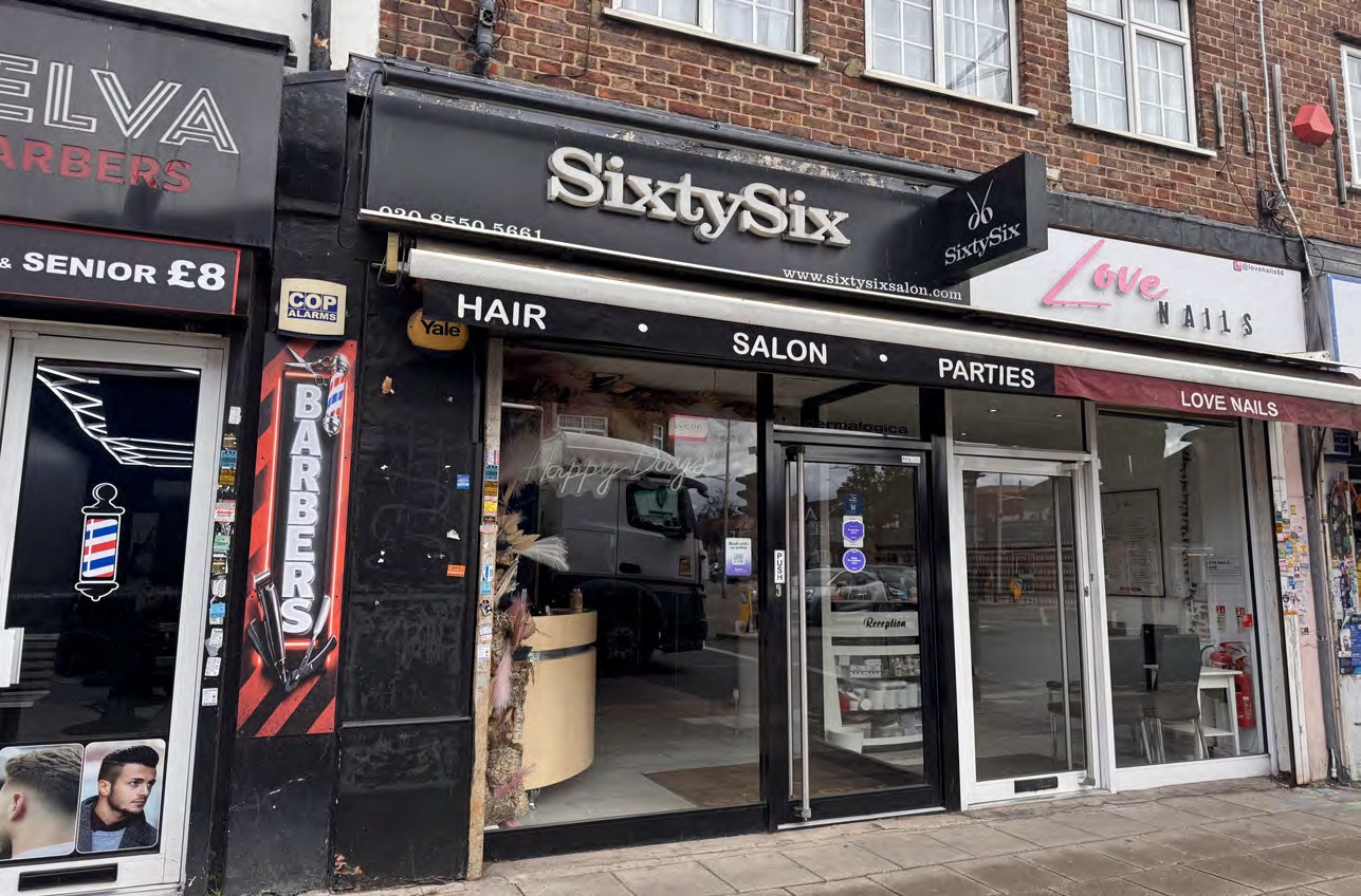64-66a High St, Ilford to rent Building Photo- Image 1 of 2