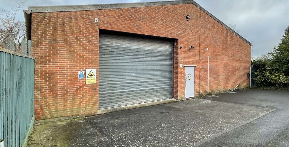 3 Park Rd, Street for sale - Primary Photo - Image 1 of 1