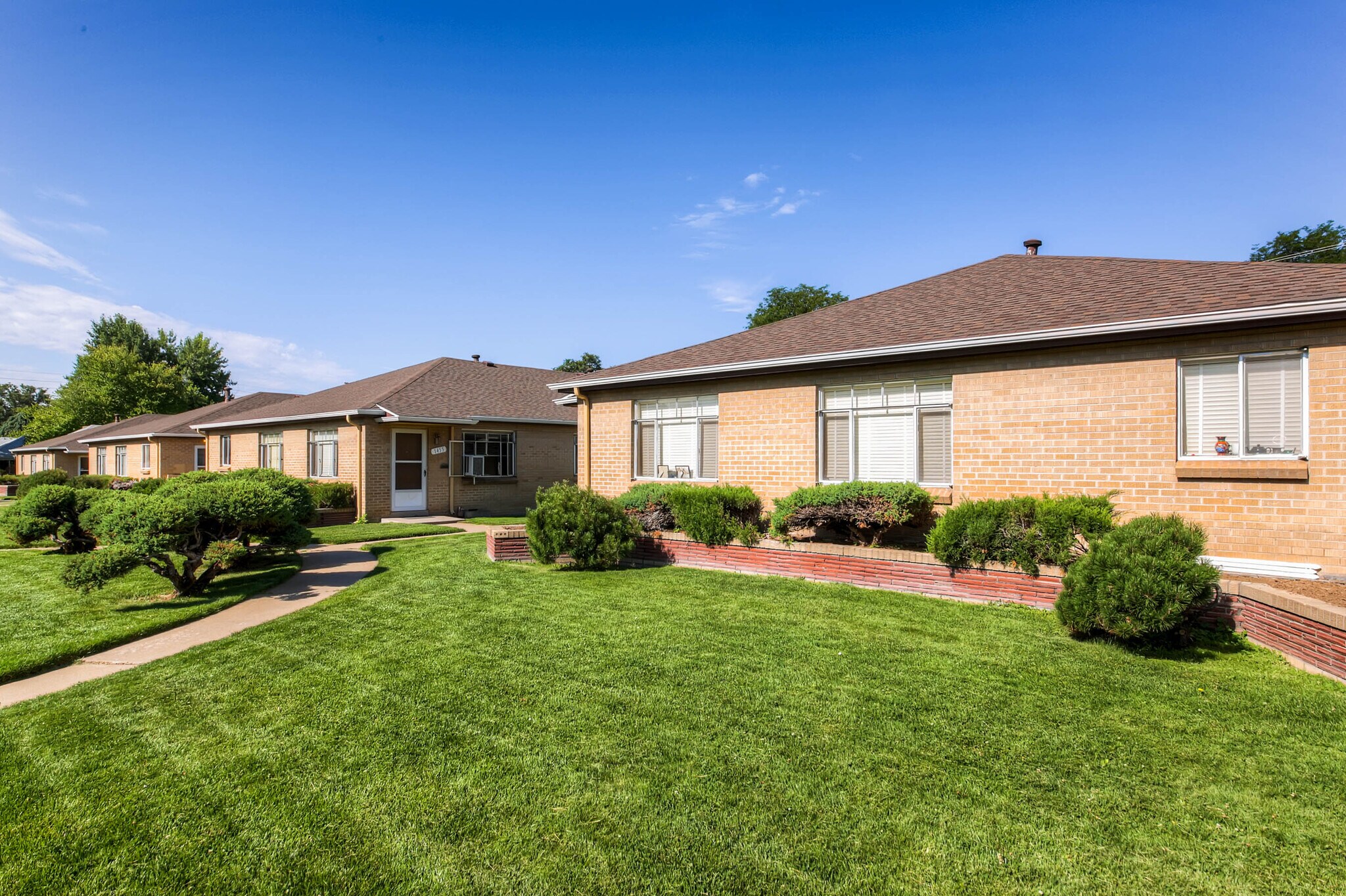 1433-1465 Jasmine St, Denver, CO for sale Building Photo- Image 1 of 1