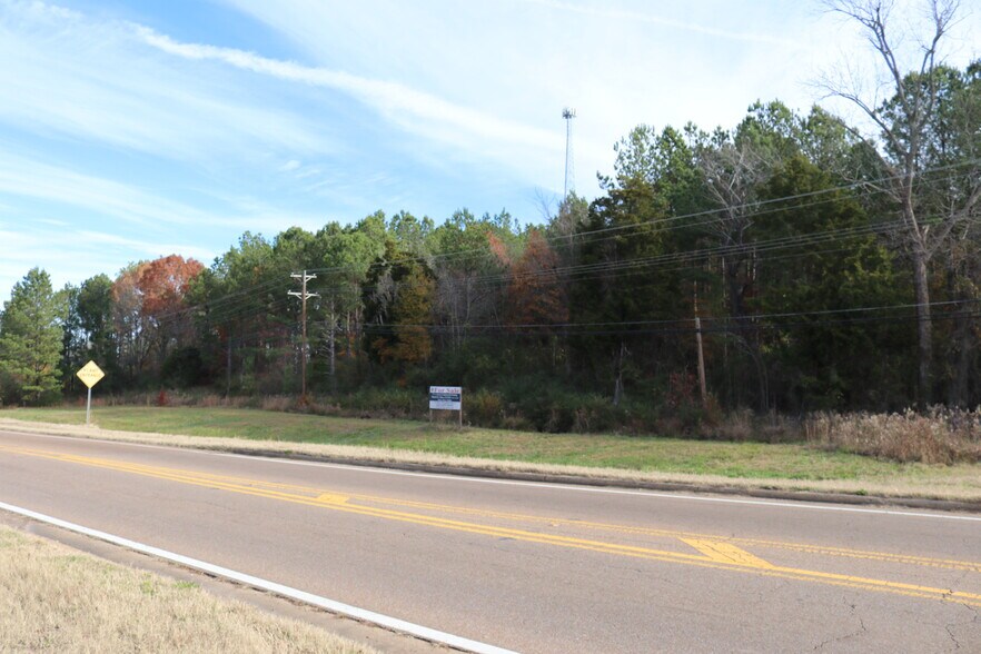 7 Highway 7, Holly Springs, MS for sale - Building Photo - Image 1 of 6