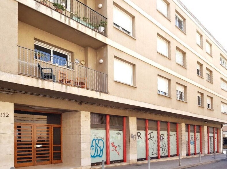Carrer Transversal, 172, Terrassa, Barcelona for sale - Primary Photo - Image 1 of 2
