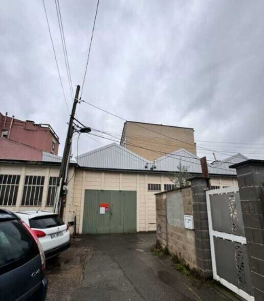 Office in Montreuil for sale - Building Photo - Image 2 of 10
