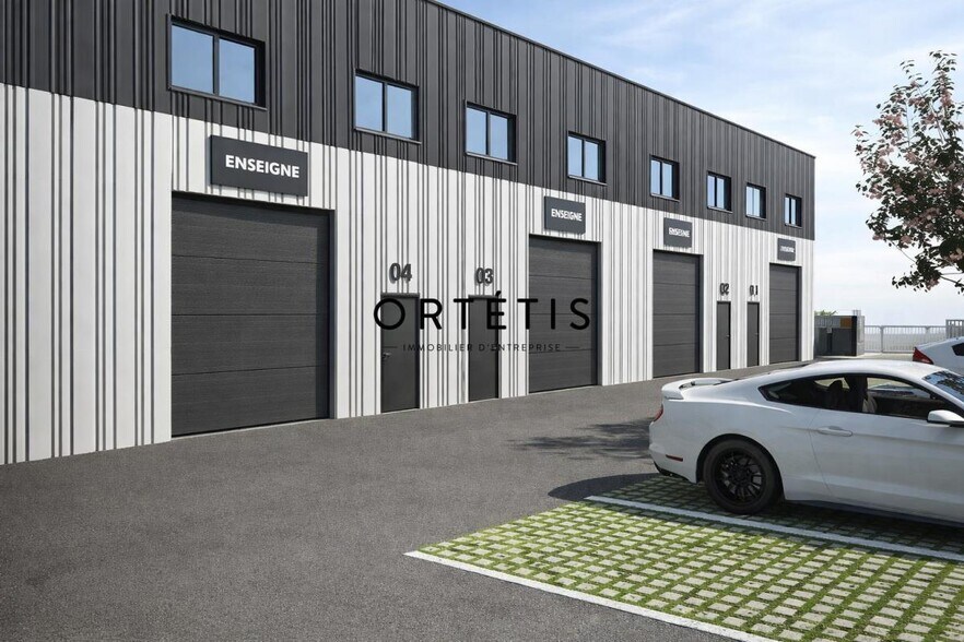 Light Industrial in Drémil-Lafage for sale - Building Photo - Image 3 of 5