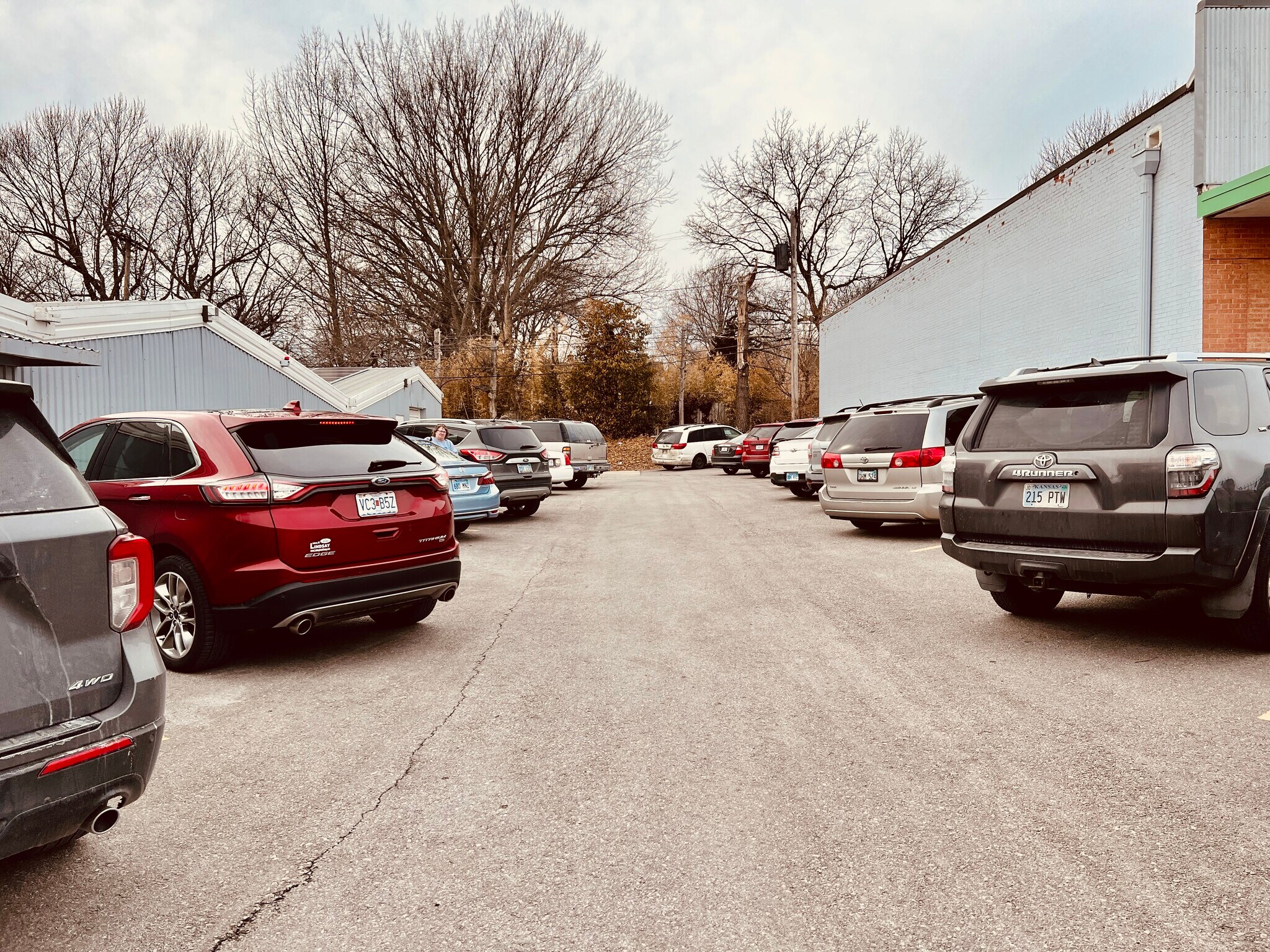 8050 Wornall Rd, Kansas City, MO for sale Building Photo- Image 1 of 1