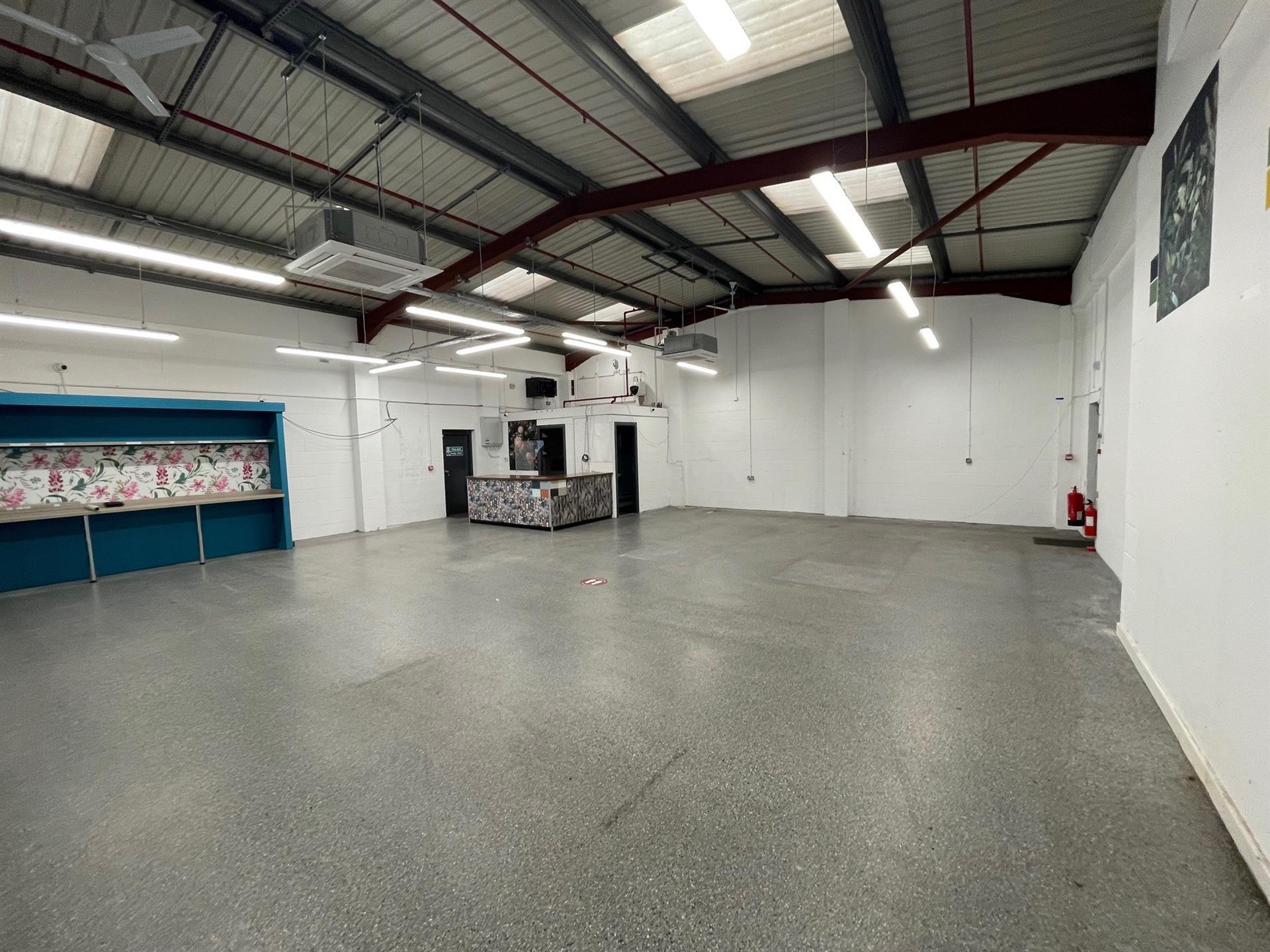 20 Harwood St, Blackburn to rent Interior Photo- Image 1 of 3