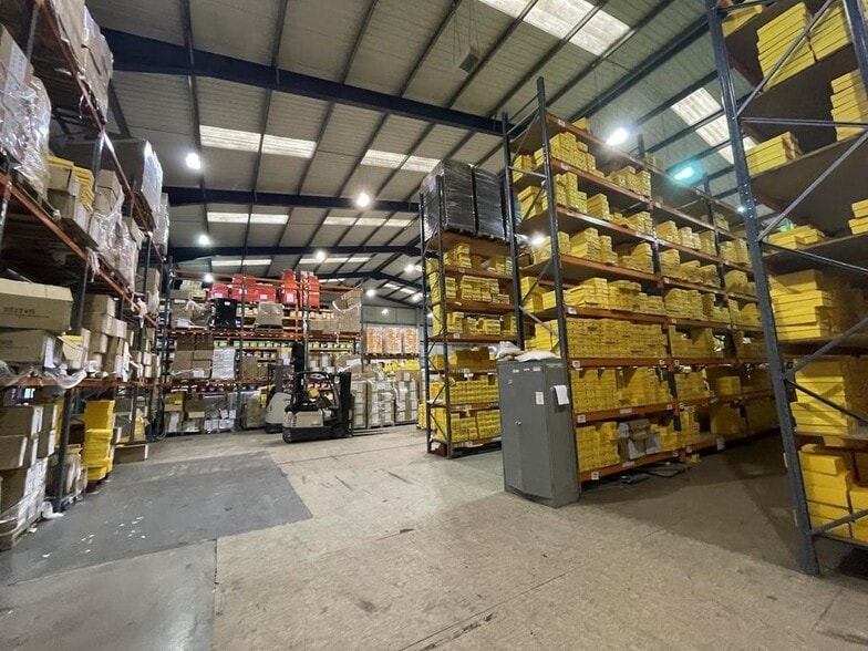 Emerald Way, Stone to rent - Interior Photo - Image 2 of 20