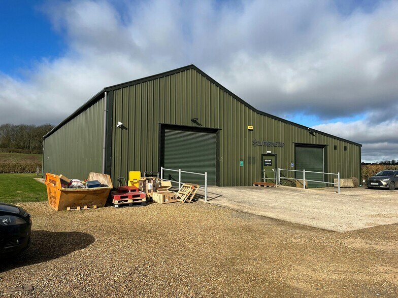 Granborough Rd, Buckingham to rent - Building Photo - Image 1 of 4