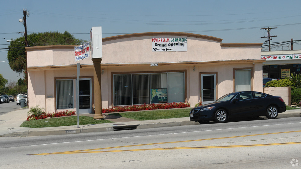 13333 paramount Blvd, South Gate, CA for rent - Building Photo - Image 2 of 8