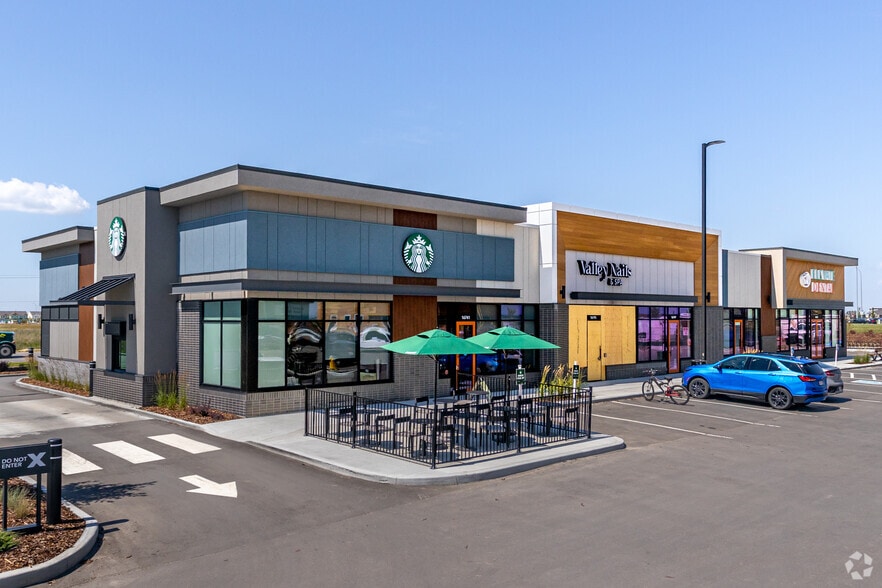 2604 170th St SW, Edmonton, AB to rent - Primary Photo - Image 1 of 2