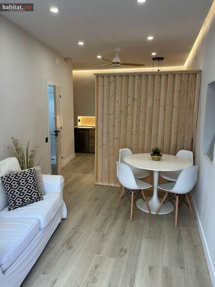 Build-to-Rent in Vilanova i la Geltrú, Barcelona for sale - Interior Photo - Image 2 of 5