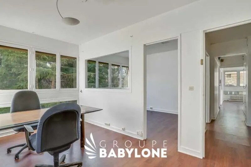 Office in Boulogne-Billancourt to rent Building Photo- Image 1 of 15