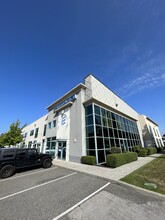 1647 Broadway St, Port Coquitlam, BC for rent Building Photo- Image 1 of 11