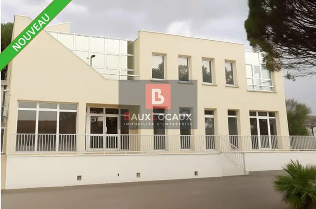 Location Bureaux 198 m²