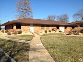 2810 Frank Scott Pky, Belleville IL - Commercial Property