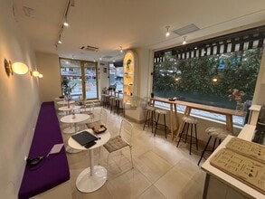 Retail in Madrid, Madrid to rent Floor Plan- Image 1 of 13