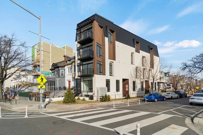More details for 3601 14th St NW, Washington, DC - Build-to-Rent for Auction