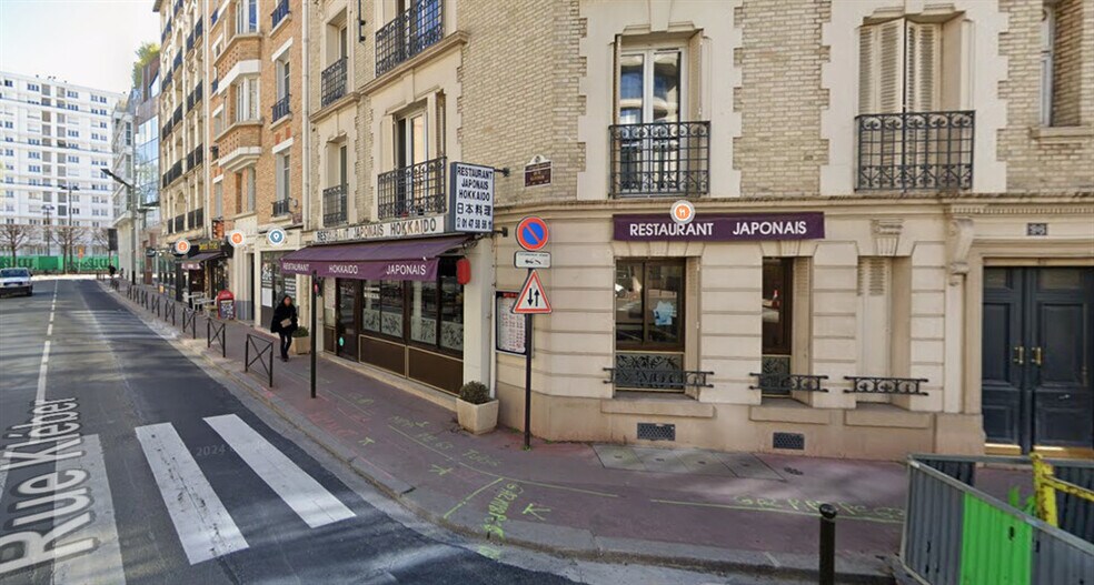Retail in Levallois-Perret to rent - Building Photo - Image 1 of 4