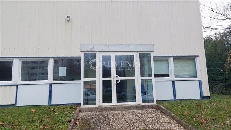 Office in Maxéville to rent - Building Photo - Image 2 of 6