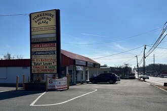 7565-7569 Centreville Rd, Manassas, VA to rent Building Photo- Image 2 of 9