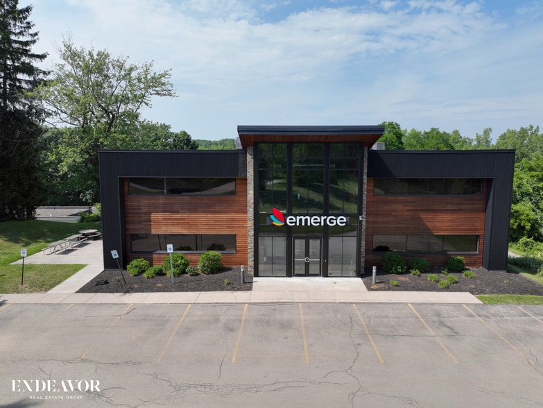 412 Linden Ave, Rochester, NY to rent - Building Photo - Image 3 of 3