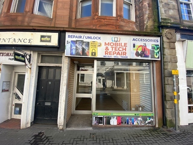 11 Dalrymple St, Girvan to rent Building Photo- Image 1 of 3