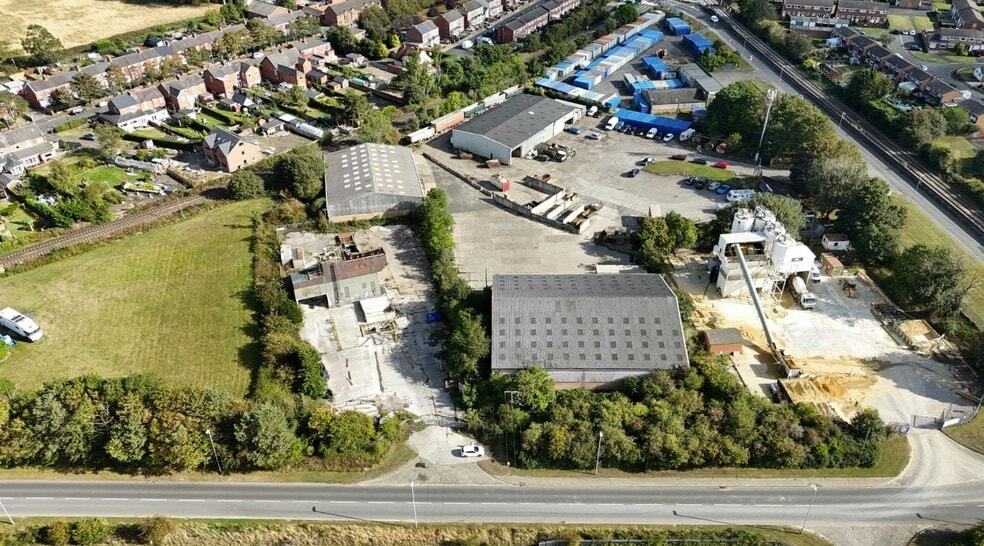 Red Row Drive, Bedlington to rent - Primary Photo - Image 1 of 2