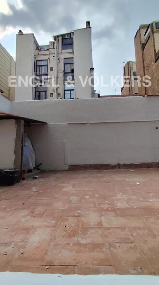 View Photo