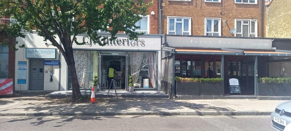 46 Sheen Ln, London to rent - Building Photo - Image 3 of 3