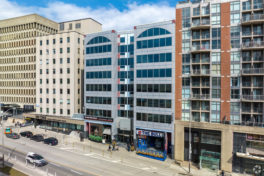 1835 Yonge St, Toronto, ON for rent - Building Photo - Image 2 of 5