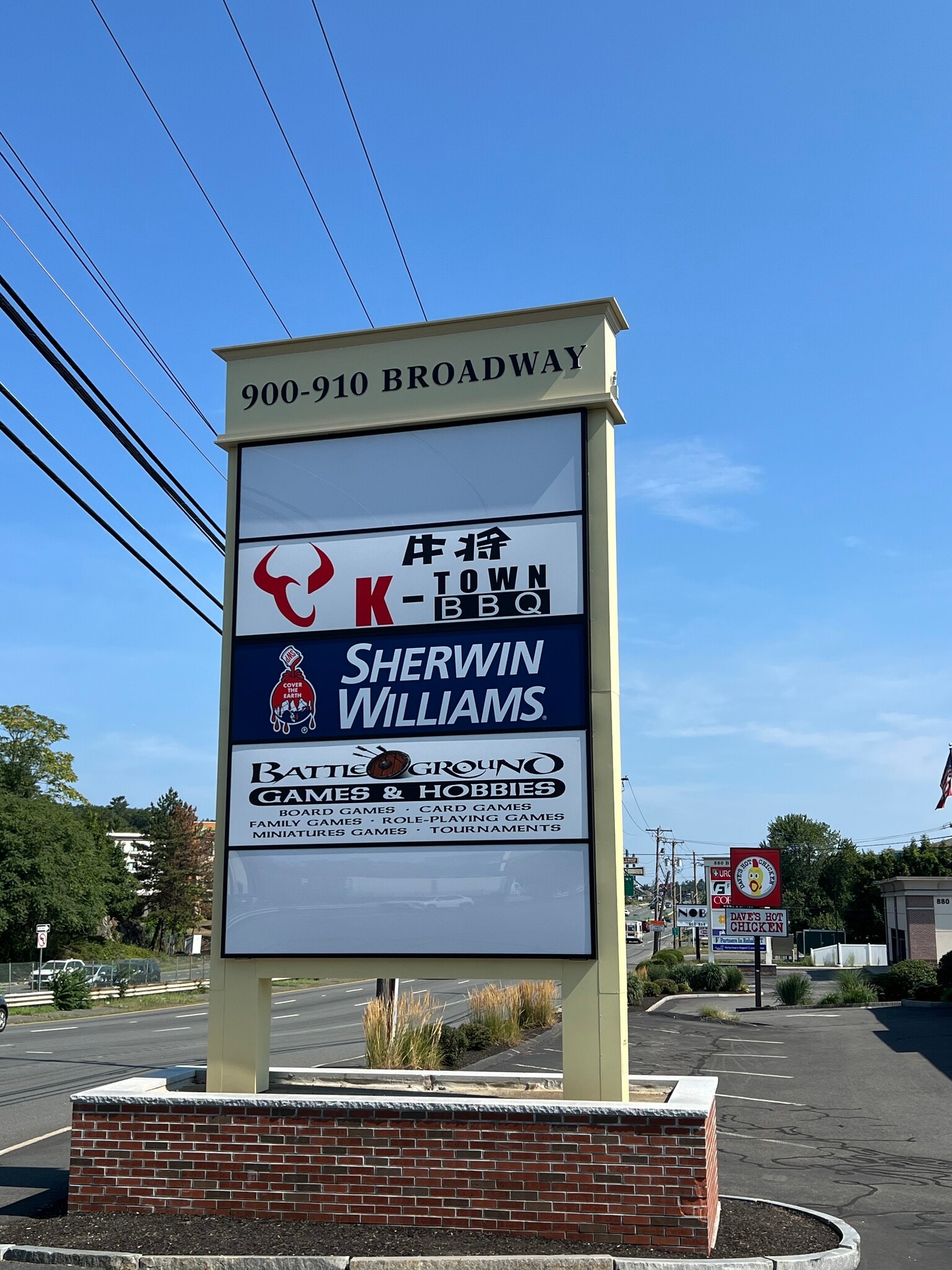 880-910 Broadway, Saugus, MA 01906, USA Broadway, Saugus, MA to rent Other- Image 1 of 4