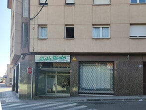 Retail in Vilanova del Camí, Barcelona to rent Building Photo- Image 2 of 13