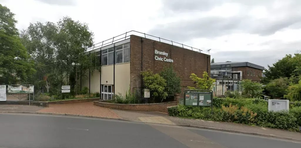 Stockwell Close, Bromley for sale Primary Photo- Image 1 of 1
