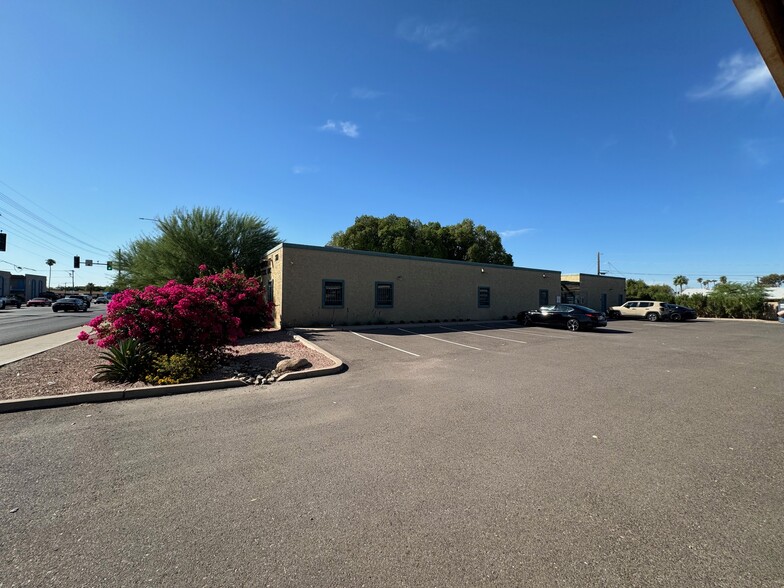 760 S Stapley Dr, Mesa, AZ for rent - Building Photo - Image 3 of 14