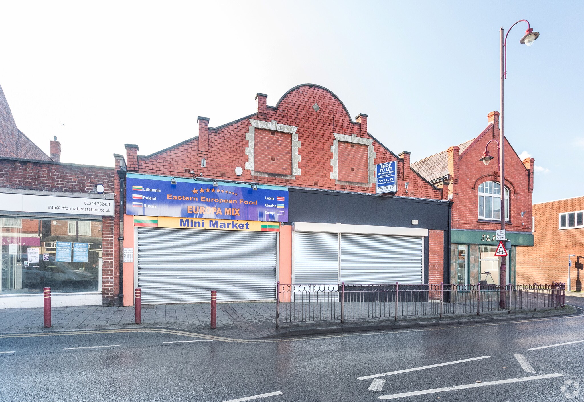73-75 Chester Rd W, Deeside for sale Primary Photo- Image 1 of 1